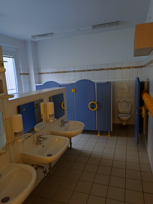 Bad Aussenansicht Hetzdorfer Strasse 2 01169 Dresden