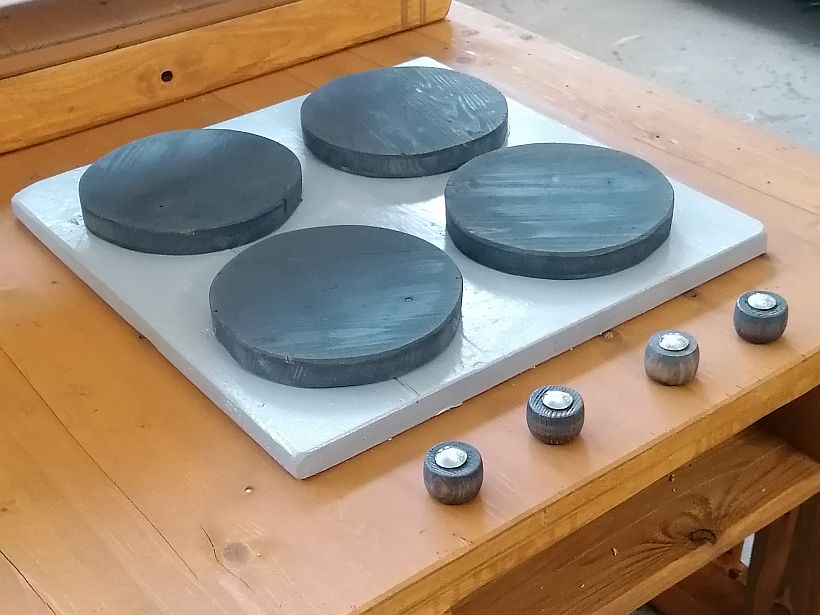 Kochfelder mit drehbaren Knöpfen