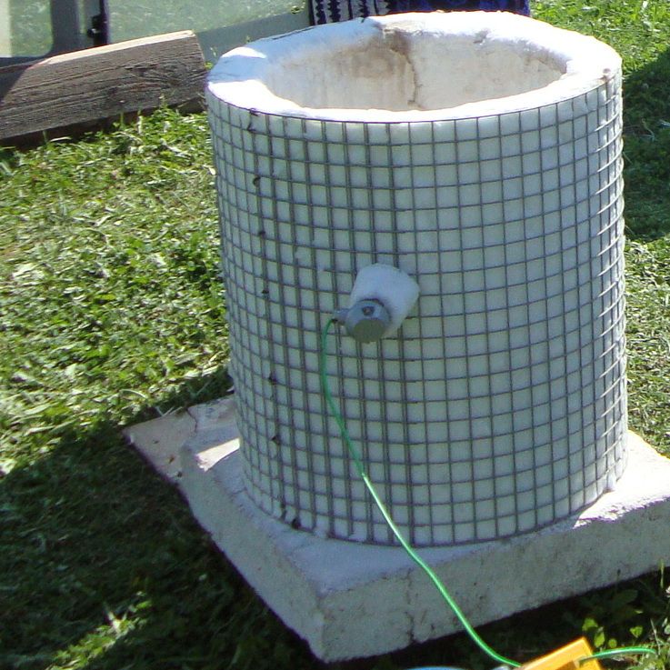 Raku-Brennofen_für-Jugendaustausch-der-Laborschule-Dresden